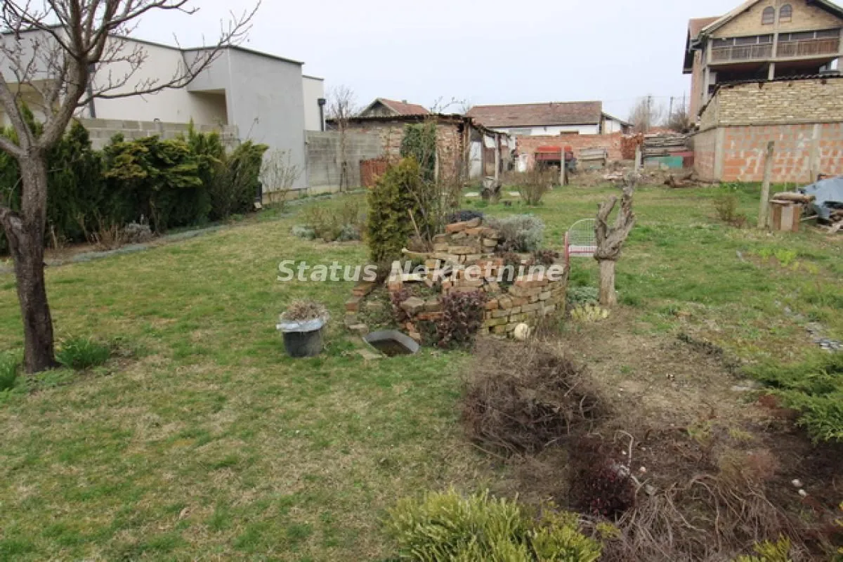 Prodaja, kuća, 230m², Adice, Novi Sad Sve Podlokacije