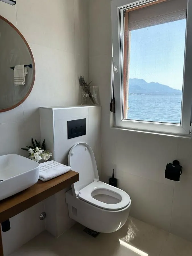 Prodaja, kuća, 110m², Bijela, Herceg Novi