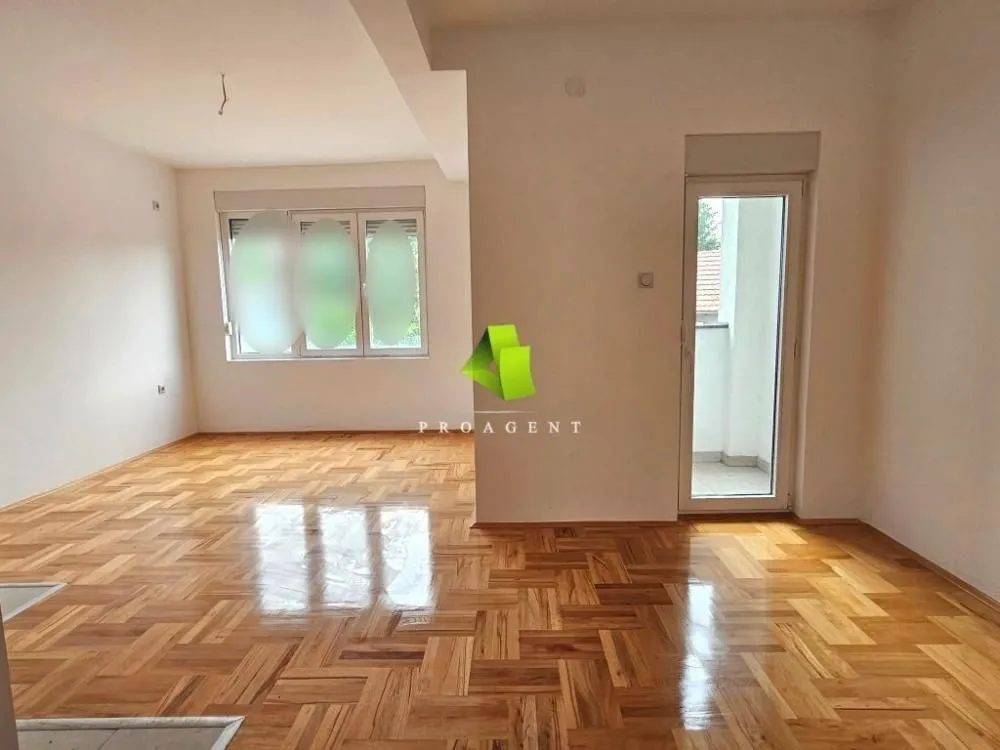 Prodaja, jednosoban stan, 50m², Pantelej, Niš