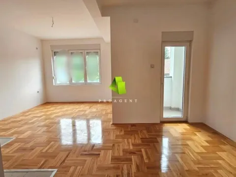 Sale, one bedroom apartment, 50m², Pantelej, Niš - image 3