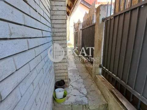 Sale, house, 65m², Lekino Brdo, Voždovac Sve Podlokacije - image 14