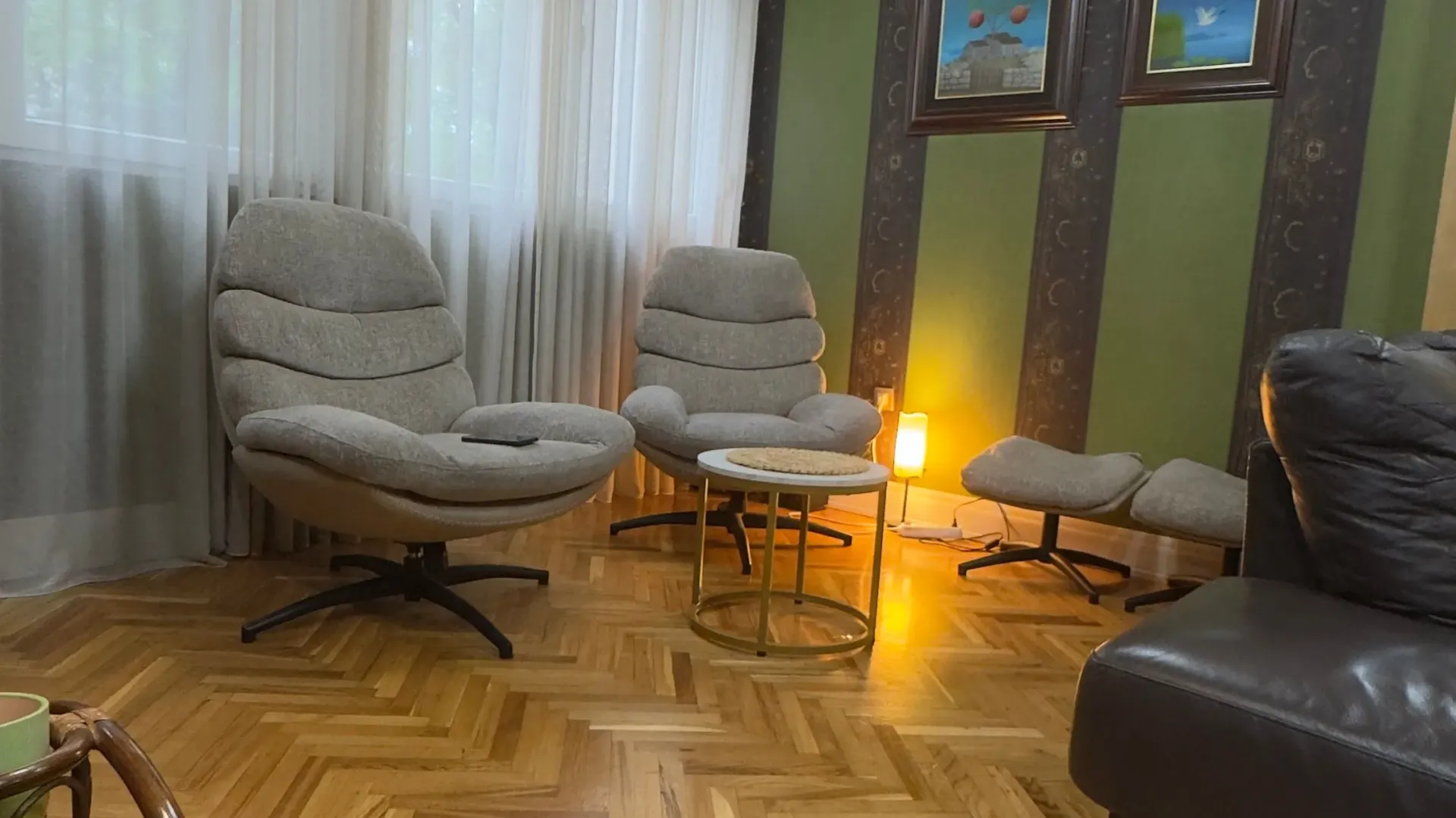 Izdavanje, trosoban stan, 85m², Pejton, Podgorica
