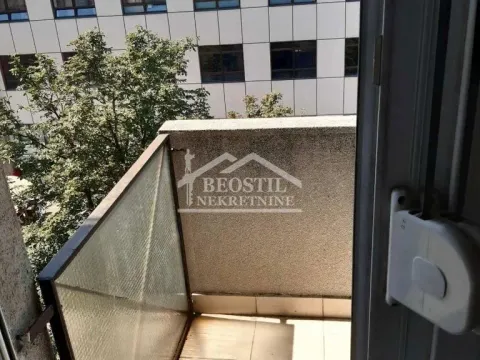 Rent, three bedroom apartment, 66m², Tašmajdan, Palilula Sve Podlokacije - image 9