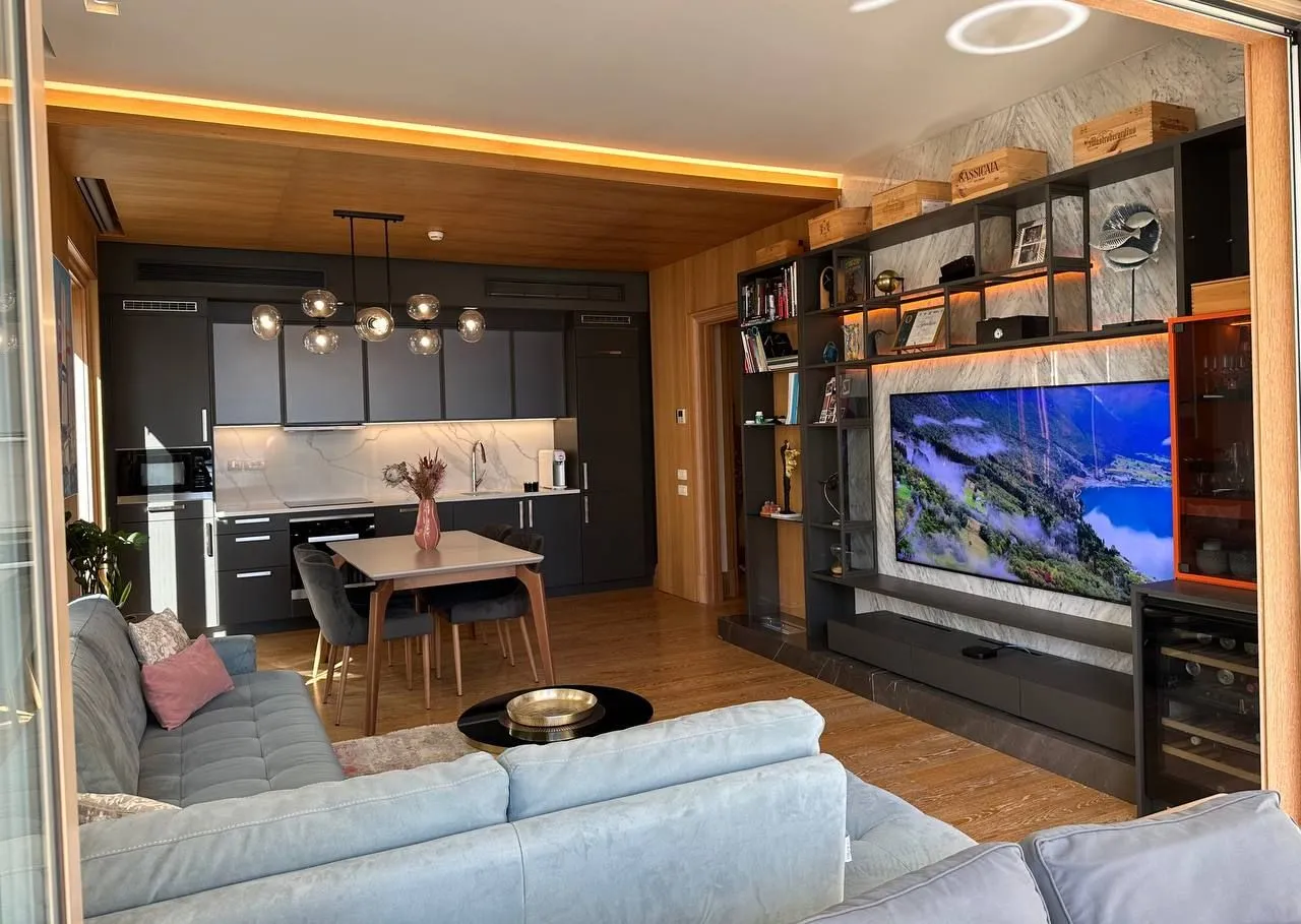 Prodaja, dvosoban stan, 104m², Porto Montenegro, Tivat
