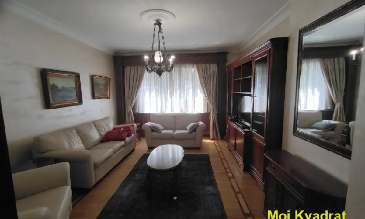 Rent, two bedroom apartment, 80m², Stari Grad, Beograd