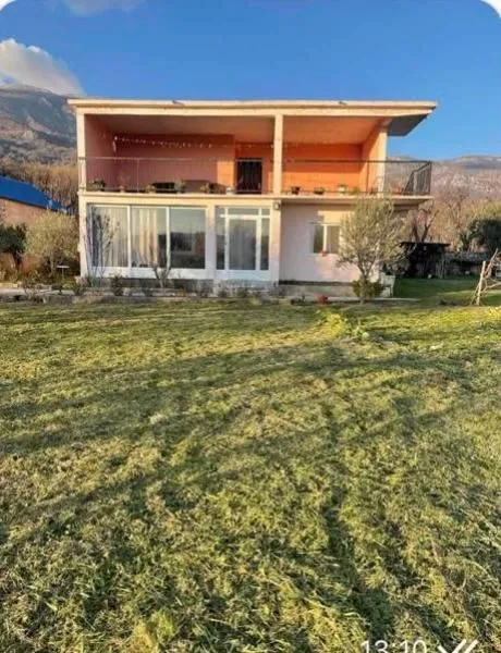 Prodaja, kuća, 150m², Bar, Crna Gora