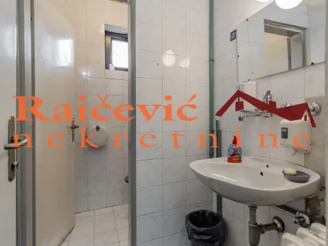 Sale, office space, 273m², Banovo Brdo, Beograd - image 14