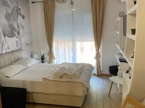 Prodaja, garsonjera, 27m², Budva, Crna Gora - image 23