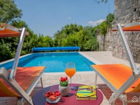 Prodaja, kuća, 150m², Milovići, Tivat - image 16