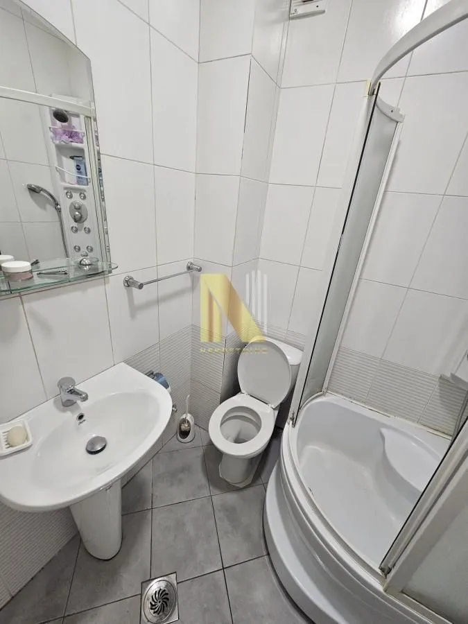 Izdavanje, garsonjera, 30m², Centar, Novi Sad