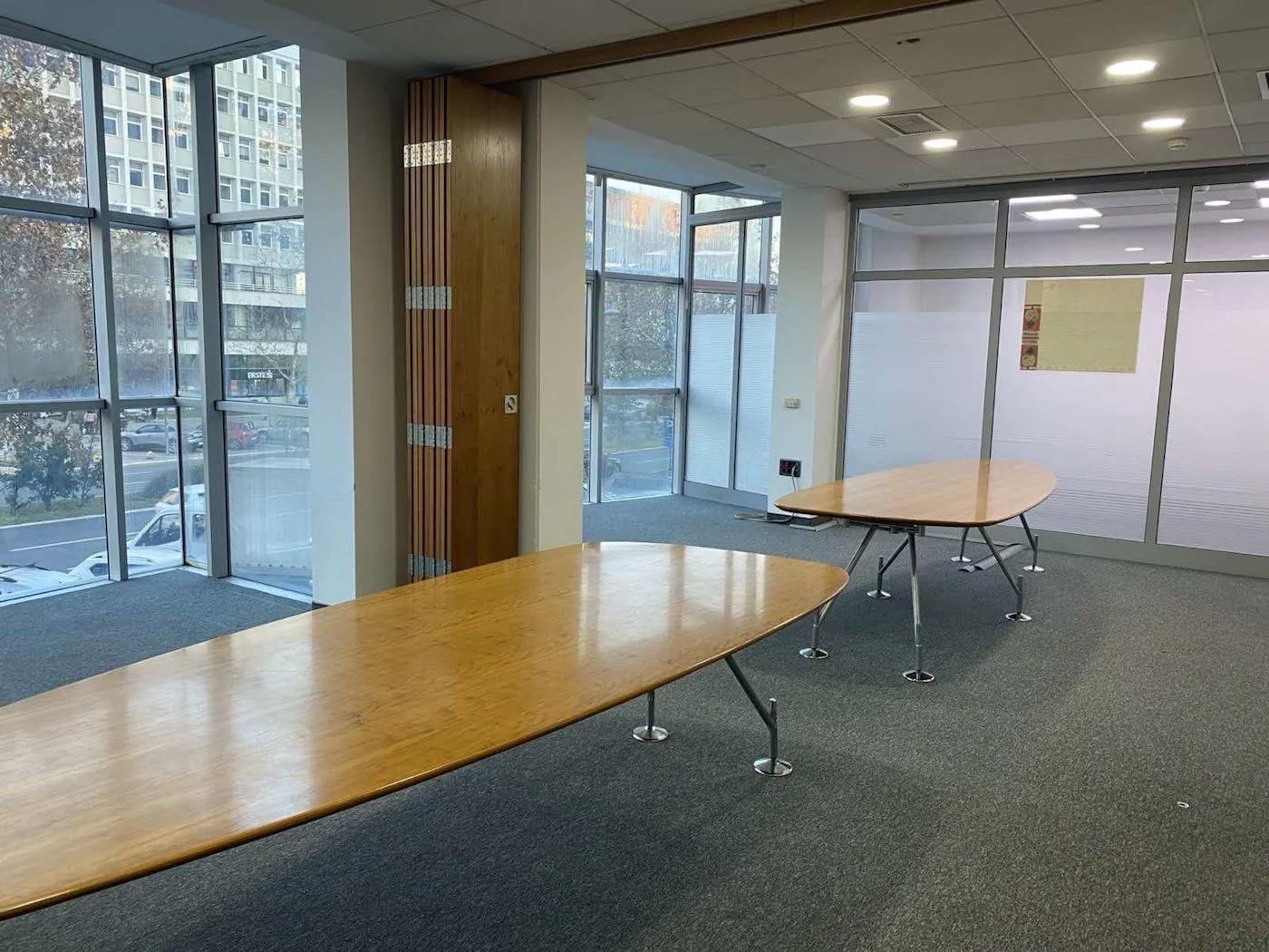 Rent, office space, 353m², Centar, Novi Sad