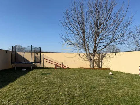 Sale, house, 165m², Petrovaradin, Novi Sad - image 56