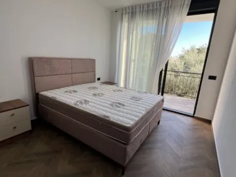 Izdavanje, dvosoban stan, 85m², Šušanj, Bar - image 5