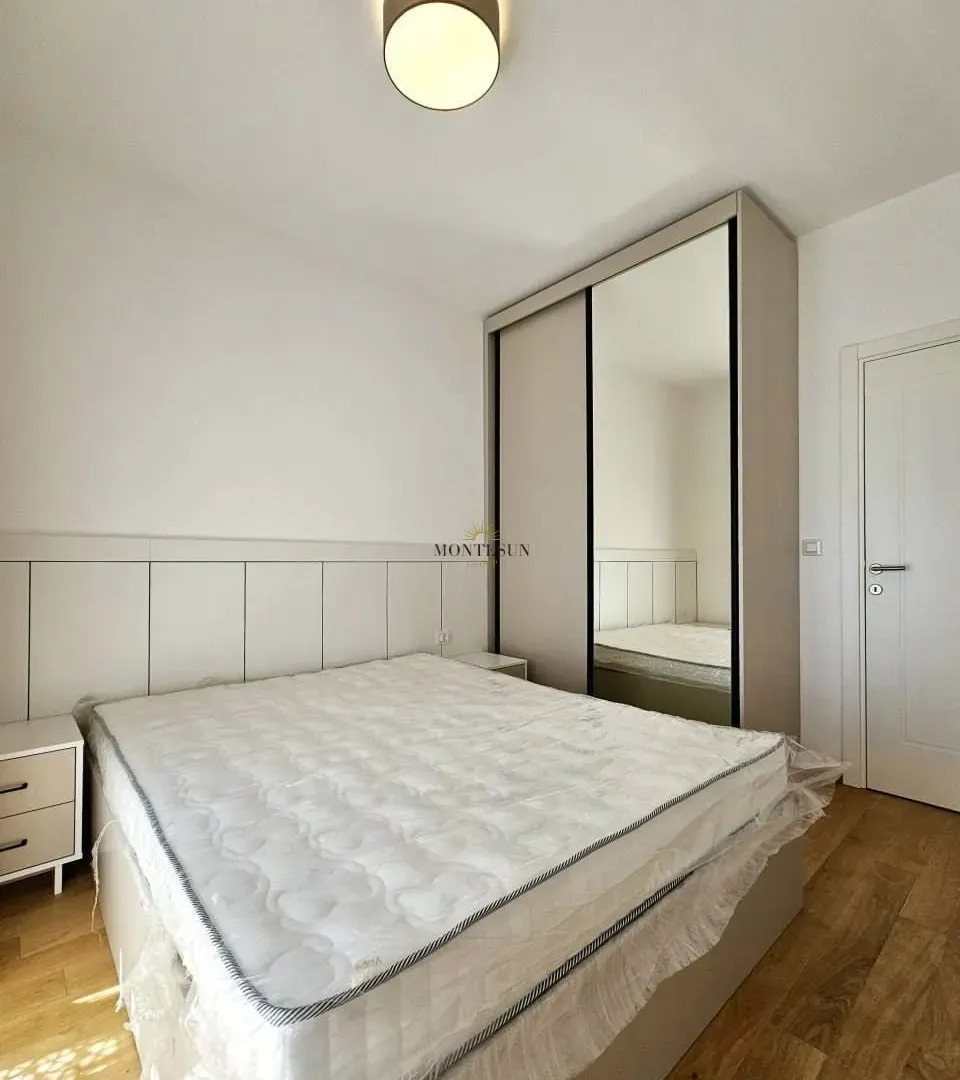 Izdavanje, jednosoban stan, 45m², Ivanovići, Budva