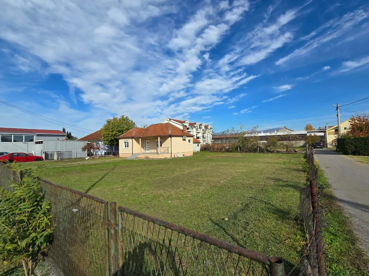 Rent, office space, 75m², Gornja Gorica, Podgorica