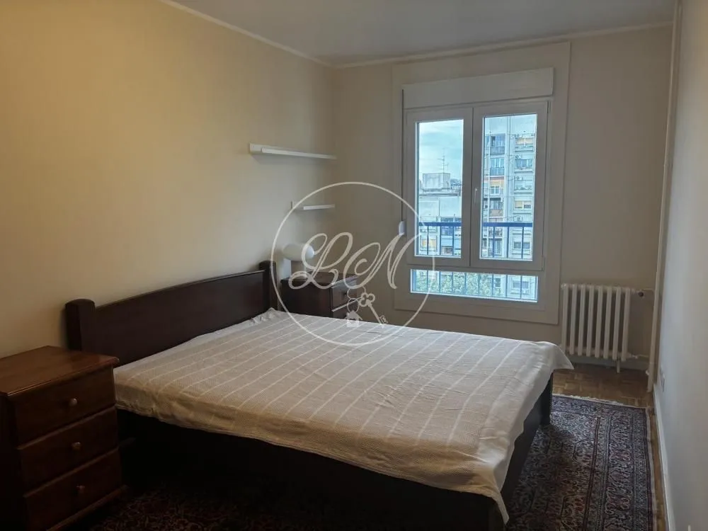 Izdavanje, trosoban stan, 84m², Novi Beograd Blok 64, Novi Beograd Sve Podlokacije