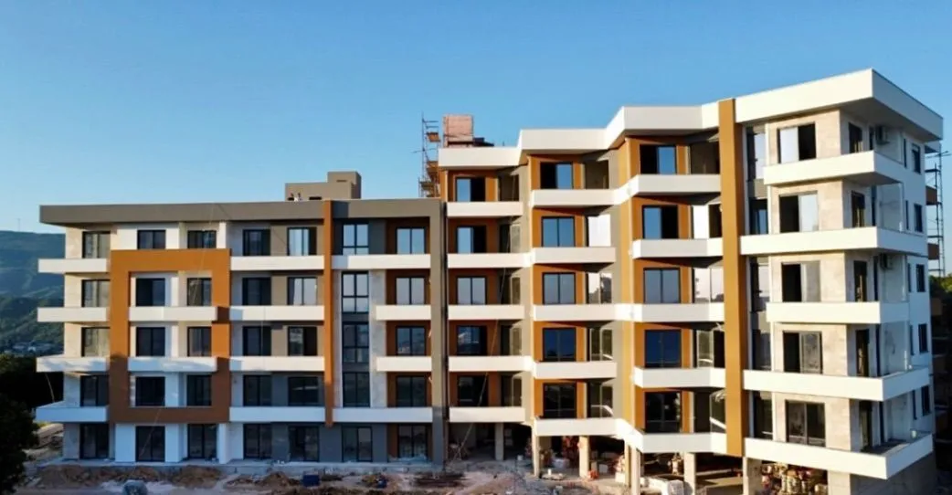 Prodaja, jednosoban stan, 47m², Pinješ, Ulcinj