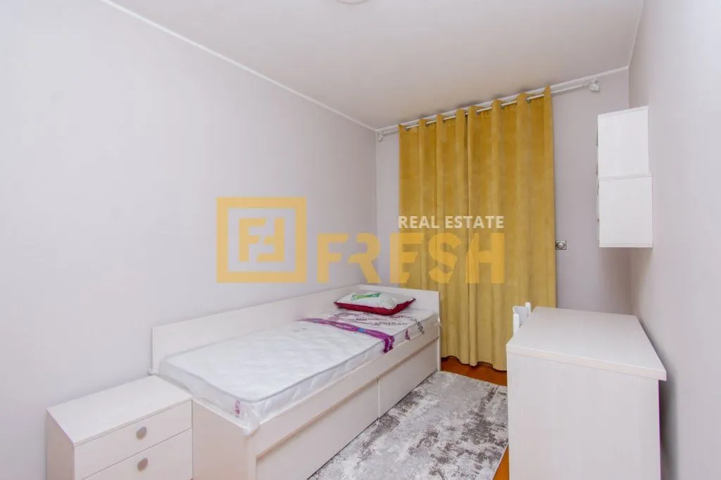 Izdavanje, trosoban stan, 90m², Ljubović, Podgorica