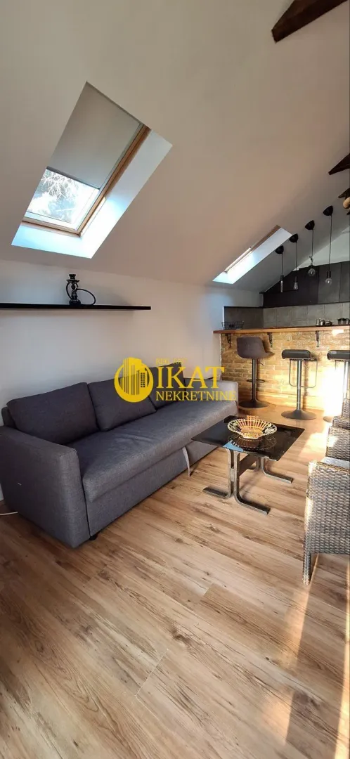 Izdavanje, dvosoban stan, 65m², Zemun Gardoš, Zemun Sve Podlokacije