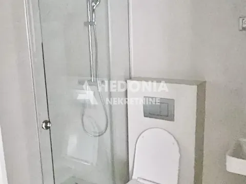 Izdavanje, trosoban stan, 84m², Novi Beograd Blok 65, Novi Beograd Sve Podlokacije - image 6