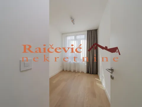 Rent, three bedroom apartment, 73m², Savski Venac, Beograd - image 14