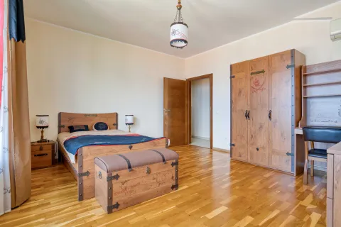 Sale, house, 160m², Bogišići, Tivat - image 10