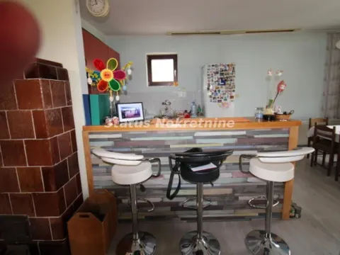 Prodaja, kuća, 230m², Adice, Novi Sad Sve Podlokacije - image 8