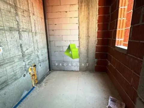 Prodaja, trosoban stan, 65m², Medijana, Niš - image 5