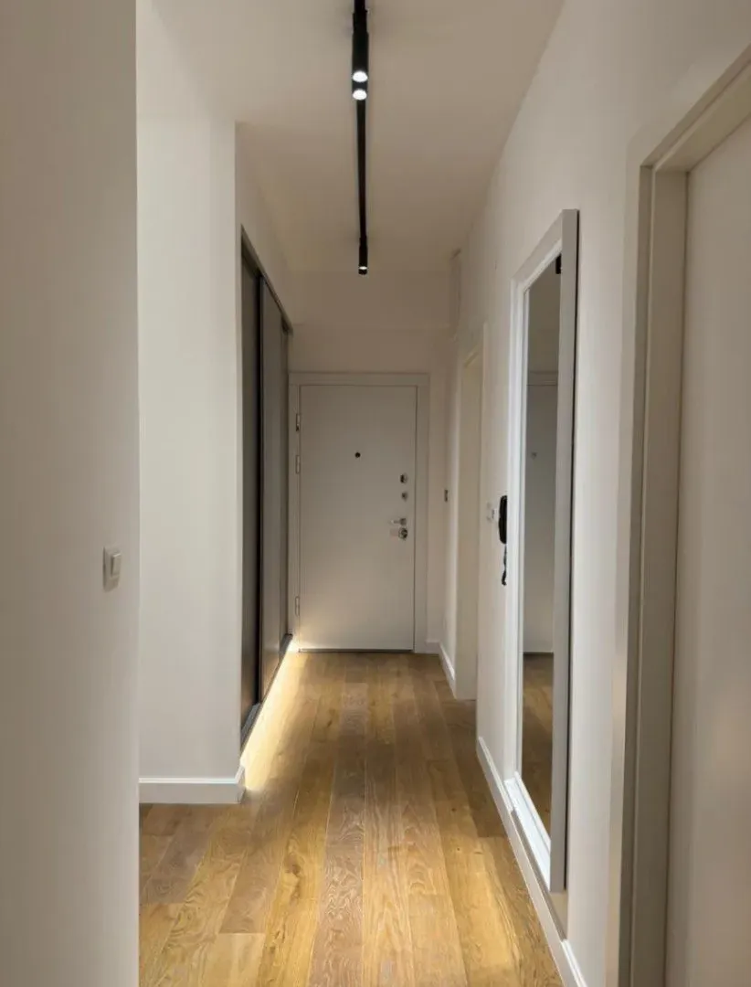 Rent, one bedroom apartment, 65m², Centar, Bar