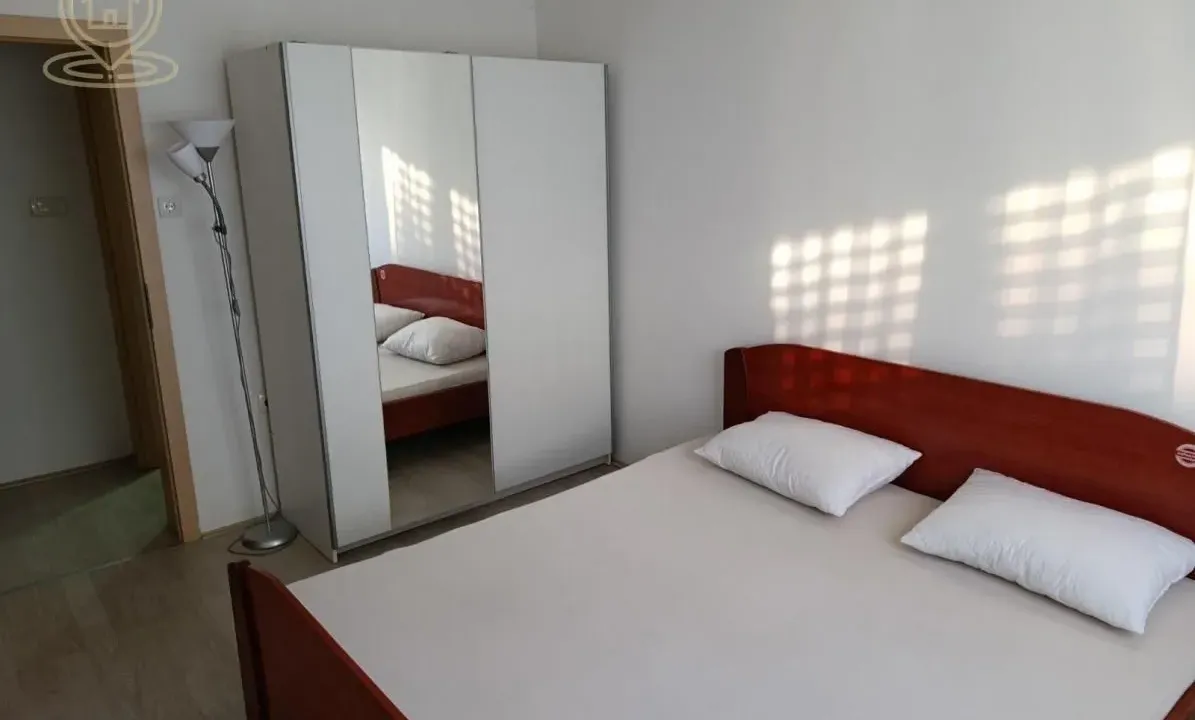 Izdavanje, trosoban stan, 62m², Bubanj, Niš