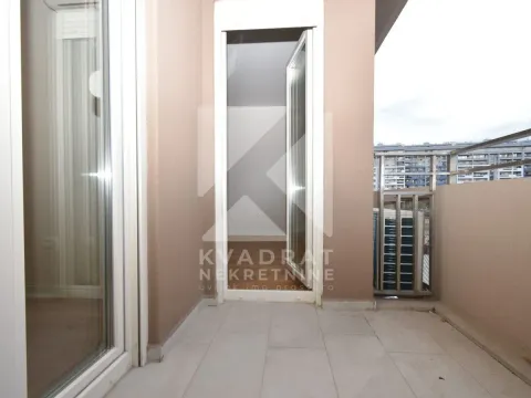 Rent, two bedroom apartment, 68m², Central Point, Podgorica - image 17