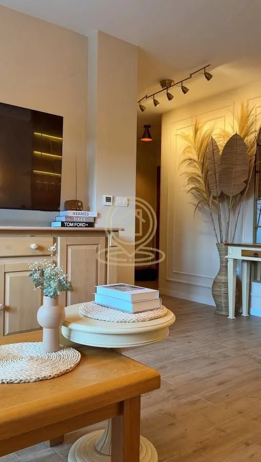 Izdavanje, jednosoban stan, 45m², Detelinara, Novi Sad Sve Podlokacije