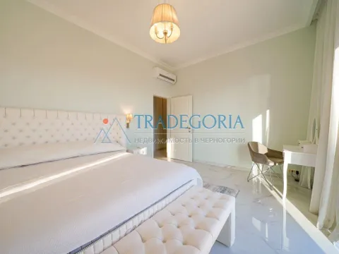 Prodaja, kuća, 285m², Tivat, Crna Gora - image 18