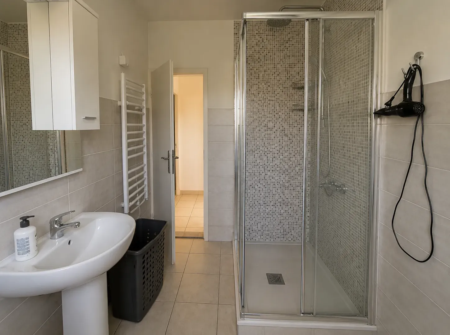 Rent, two bedroom apartment, 108m², Stari Aerodrom, Podgorica