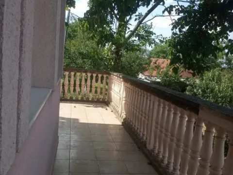 Sale, house, 250m², Petrovaradin, Novi Sad - image 15