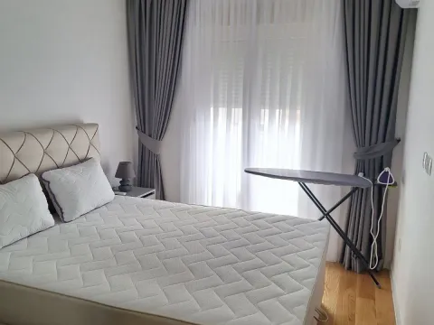 Rent, one bedroom apartment, 49m², Central Point, Podgorica - image 4