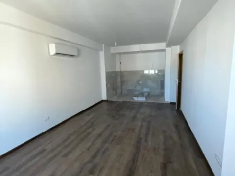 Prodaja, dvosoban stan, 80m², Pobrežje, Podgorica - image 6