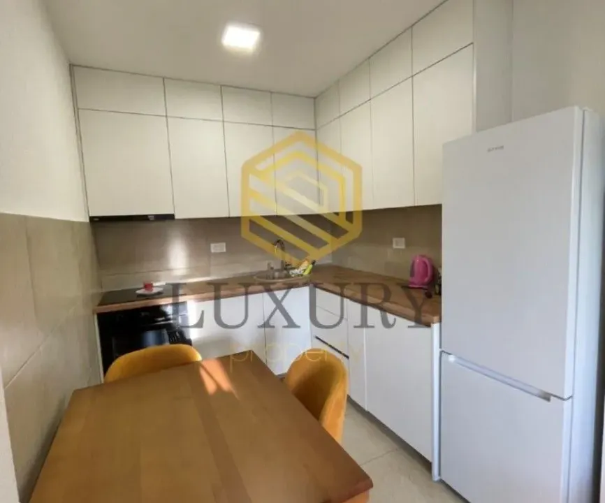 Izdavanje, jednosoban stan, 34m², Tološi, Podgorica