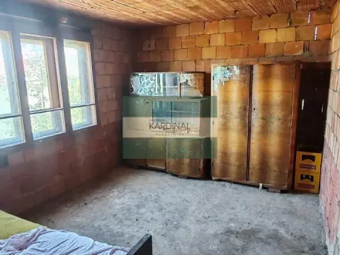 Prodaja, kuća, 250m², Crnče, Jagodina - image 22