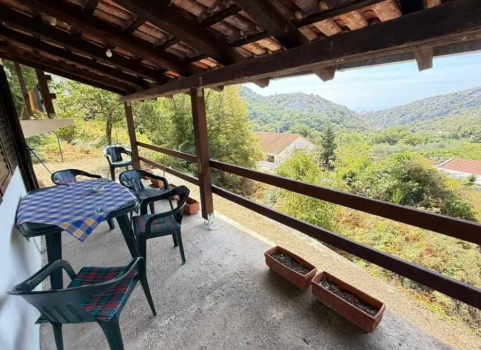 Prodaja, kuća, 140m², Čanj, Bar