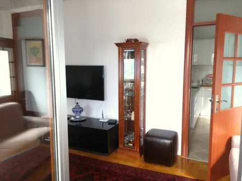 Prodaja, stan, 91m², Tivat, Crna Gora - image 9