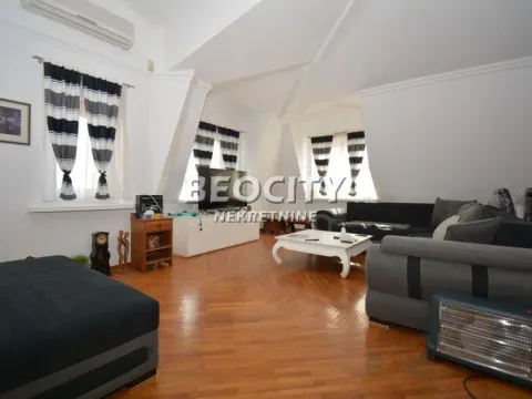 Sale, house, 610m², Zeleno Brdo, Zvezdara Sve Podlokacije - image 5