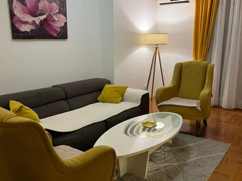 Rent, one bedroom apartment, 55m², City Kvart, Podgorica - image 3