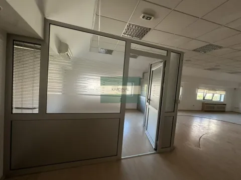 Rent, office space, 200m², Centar, Kragujevac - image 12