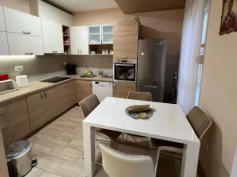 Izdavanje, jednosoban stan, 55m², Masline, Podgorica - image 6