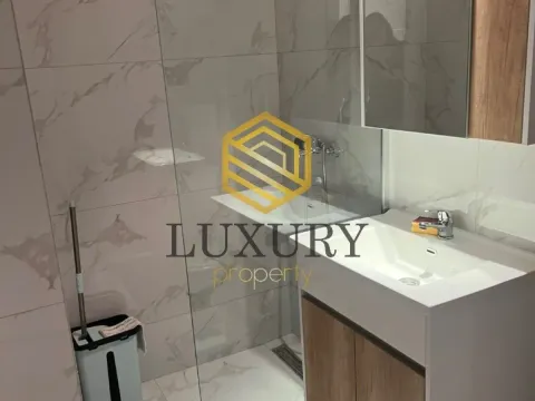 Rent, two bedroom apartment, 76m², Central Point, Podgorica - image 12