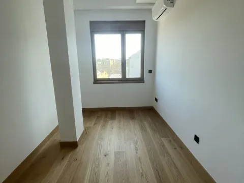 Prodaja, jednosoban stan, 83m², Adamovićevo Naselje, Novi Sad Sve Podlokacije - image 6