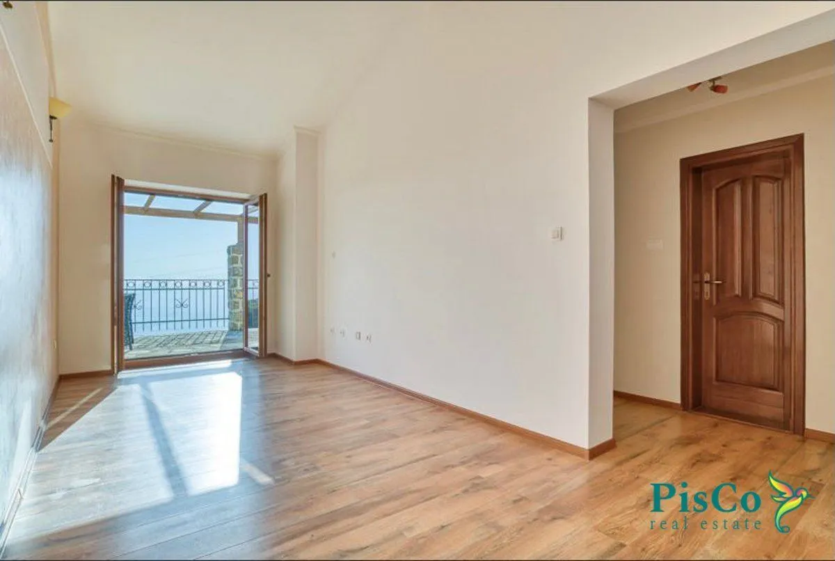 Sale, apartment, 466m², Reževići, Budva