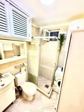Rent, three bedroom apartment, 85m², Babin Do, Budva - image 9
