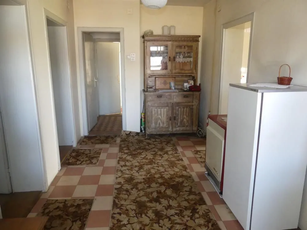 Prodaja, kuća, 117m², Ribare, Jagodina